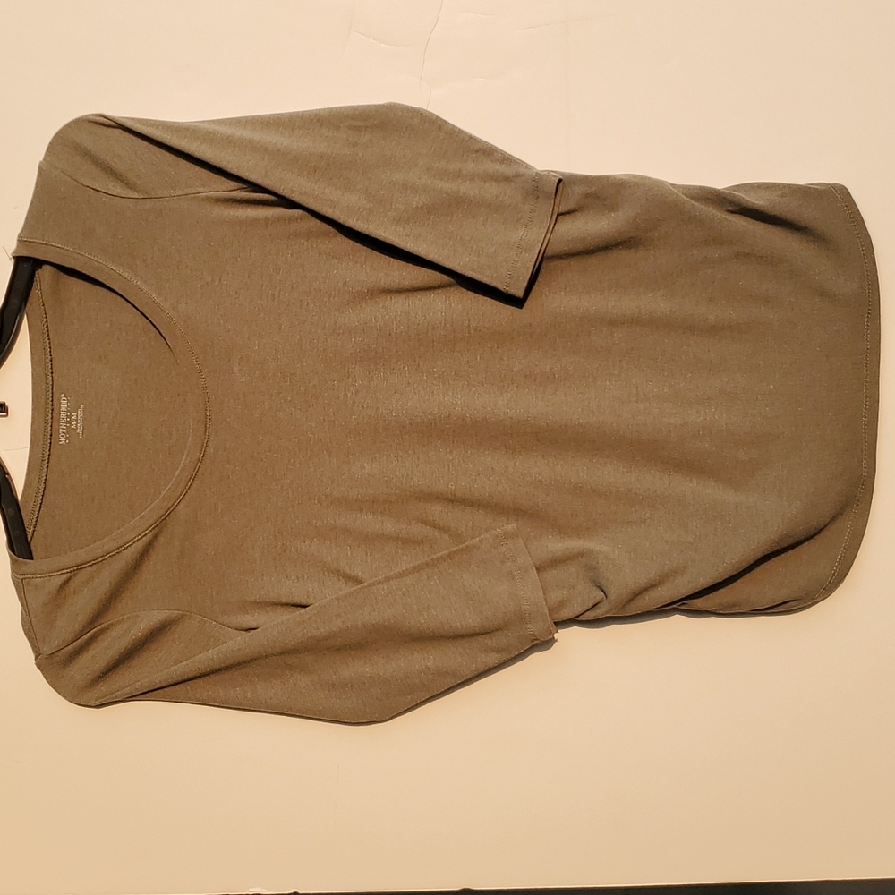 Long sleeved maternity shirt